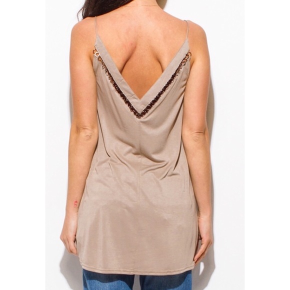 Chained Tank Top - Picture 3 of 5